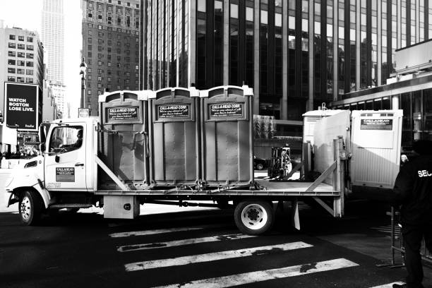 Best Construction site porta potty rental  in Ellsworth, WI